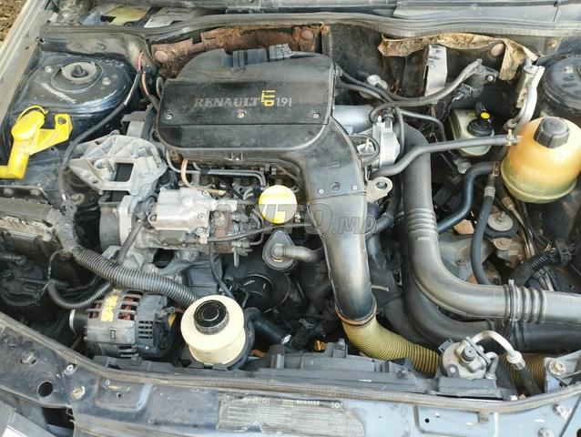 Renault Megane Diesel Manuelle 2000 à Mohammedia - 2