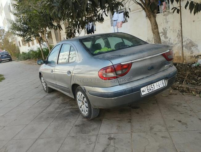 Renault Megane Diesel Manuelle 2000 à Mohammedia