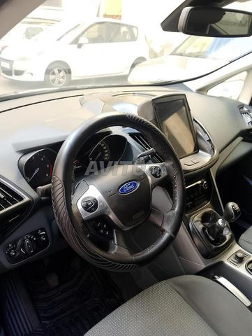 Ford C Max Diesel Manuelle 2015 à Casablanca - 2