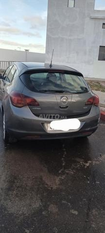 أوبل أسترا J 2010 - 2