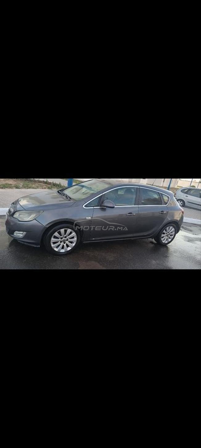 opel astra j 2010