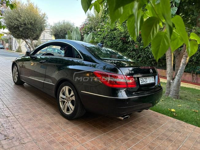 Mercedes-Benz E250 coupé