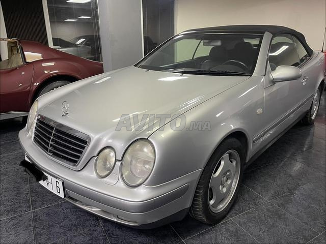 Mercedes-Benz Classe CLK Essence Automatique 2000 - 2