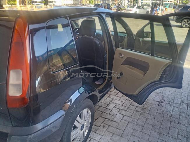 voiture a vendre on bon état 