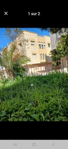 منزل مستقل من 3 طوابق و 3 واجهات . 180 مليون