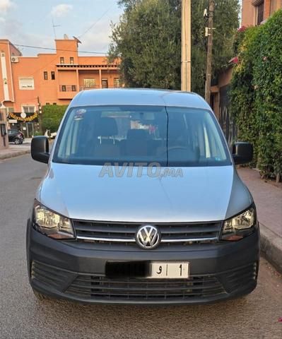 Volkswagen Caddy Diesel manuel 2021 à Marrakech - 2