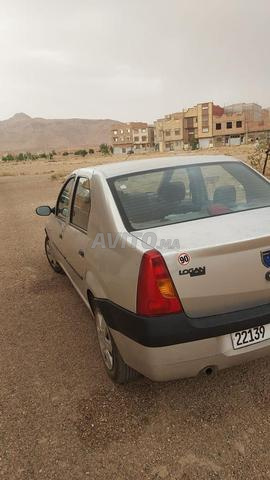 Dacia Logan Essence 2008 toute option