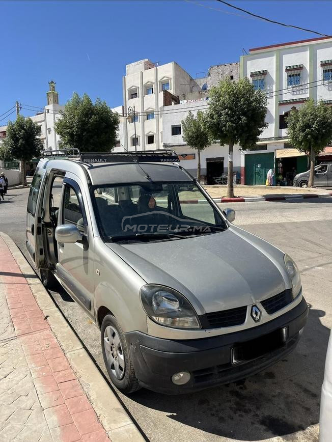 Renault Kangoo Essence Manuelle 2016 à Tétouan