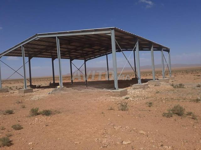 بيع وتنفيذ هنجرات بإطار معدني