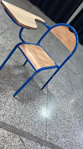 Chaise écritoire confortable - 2