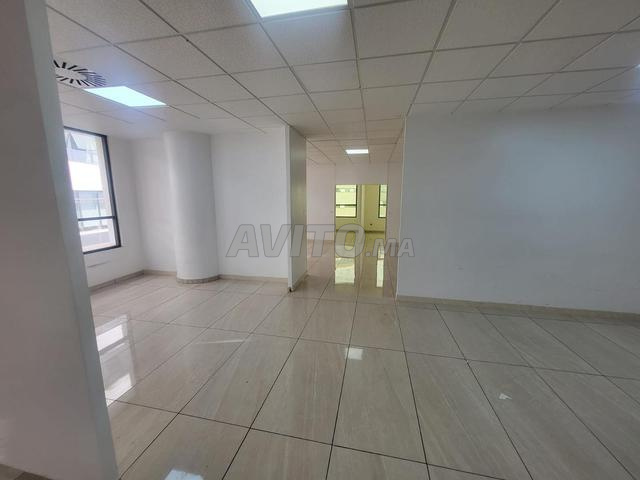 Bureau à louer 147 m² à Sidi Maârouf