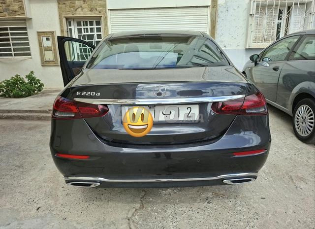 Mercedes classe E 220 - faible kilométrage - 2