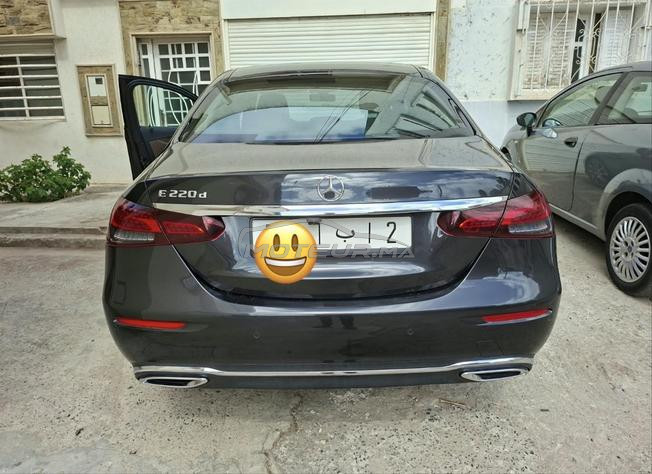 Mercedes classe E 220 - faible kilométrage
