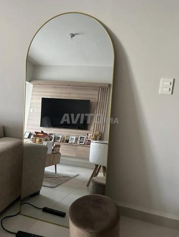 Miroir sur mesure – Design moderne   الوص - 2