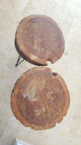 2 tables en bois - 2