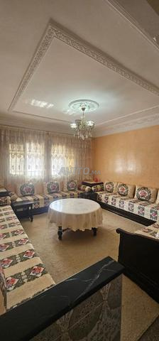 Appartement de 64 m² à vendre dans le quartier Hay Hassani, Casablanca.