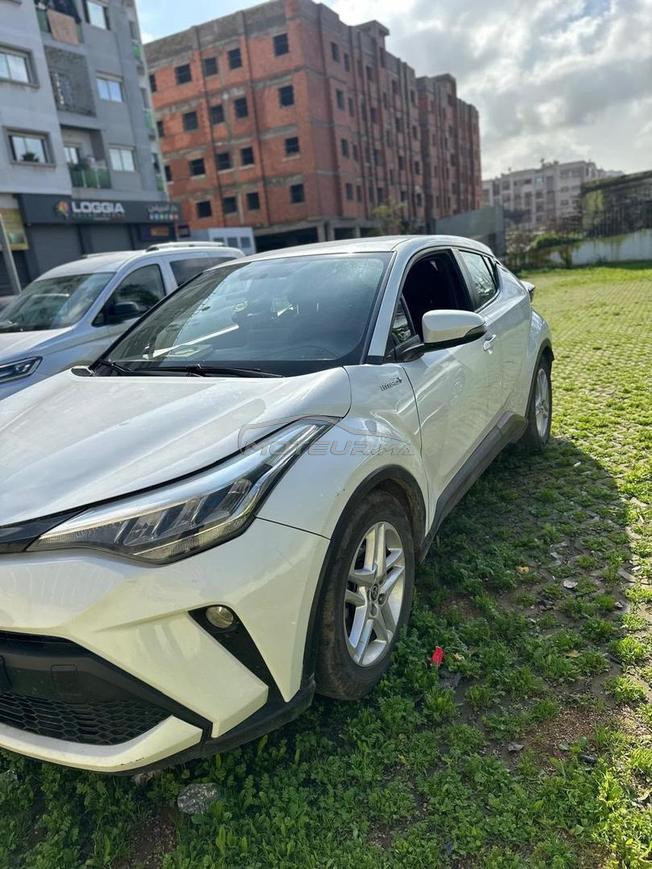 Toyoya CH-R automatic 2021