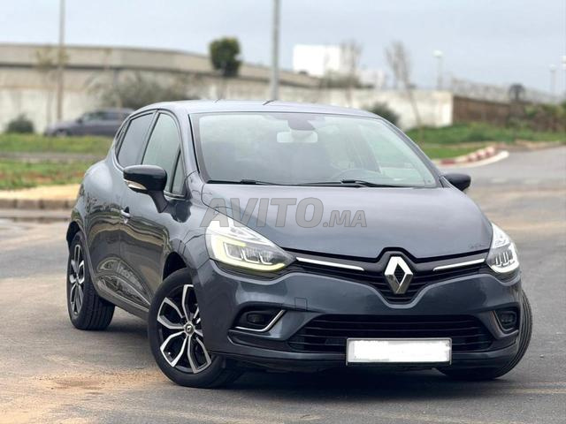 Renault Clio 4 2019/12 Limited - 2