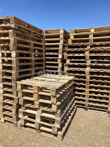 À vendre 300 palettes en bois importées en bon état - 2