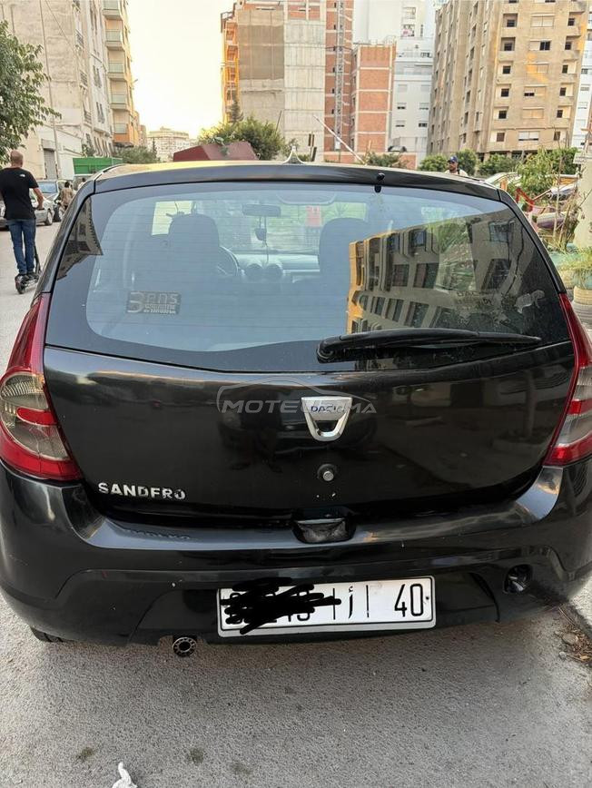 dacia sandero tres bon etat 