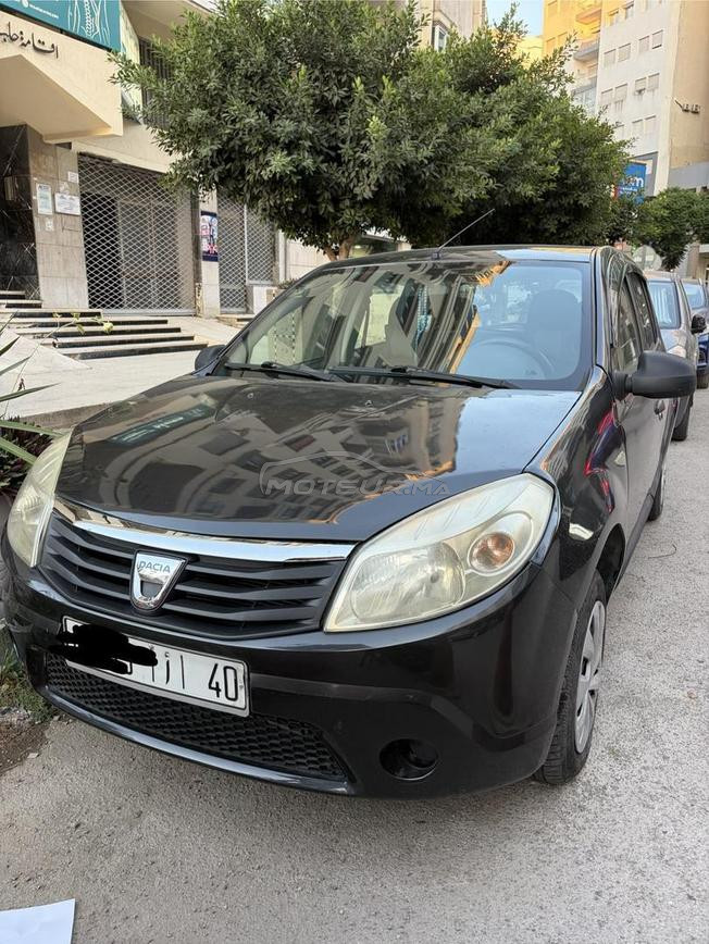 dacia sandero tres bon etat 