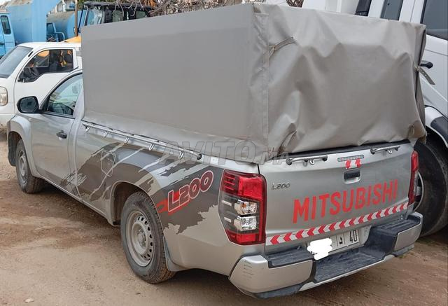 mitsubishi L200  - 2