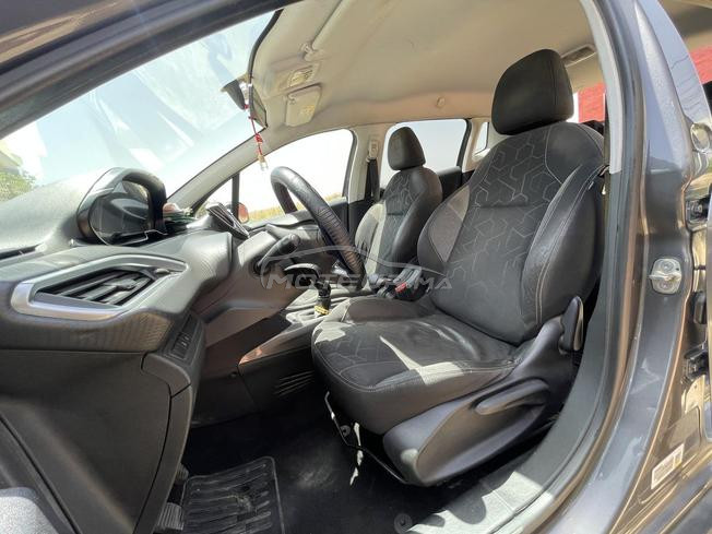 bon état peugeot 2008  2017