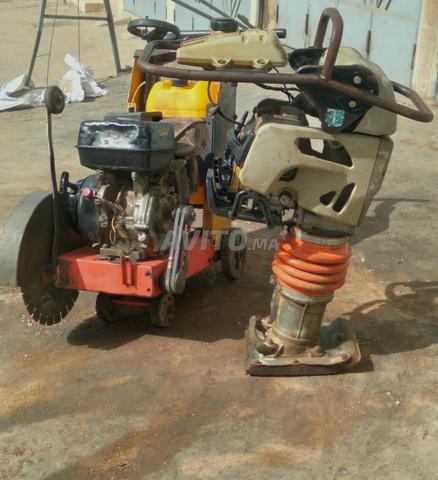 scie à sol Honda // Compacteur Mikasa - 2