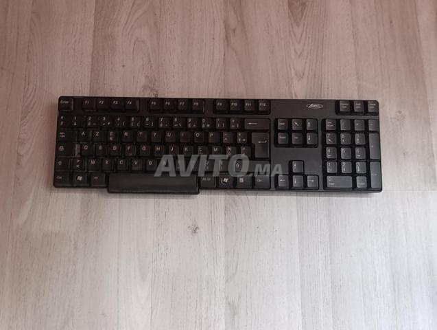 Lot de claviers Bluetooth - 2