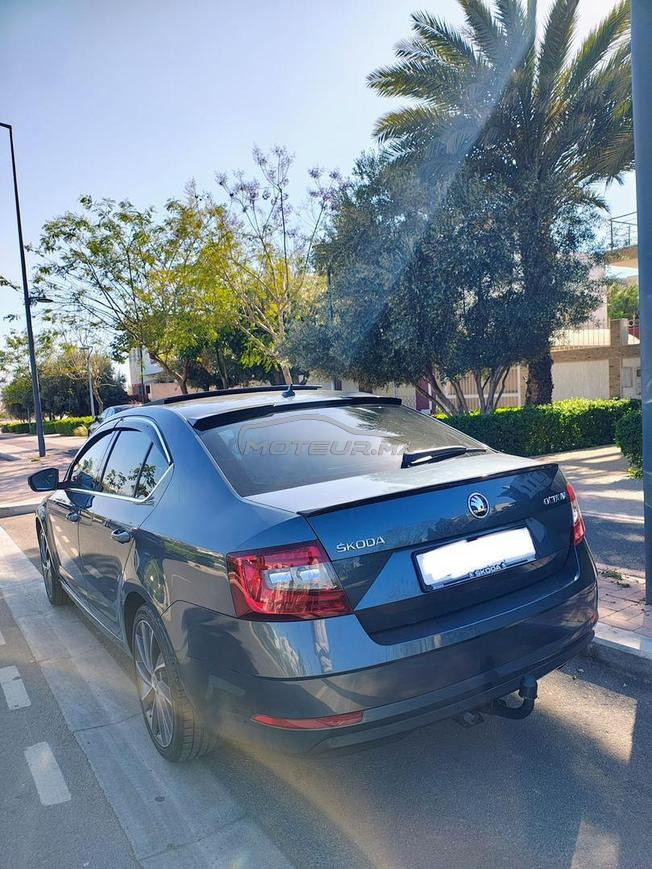 Skoda Octavia L&K 10/2020 à Laâyoune