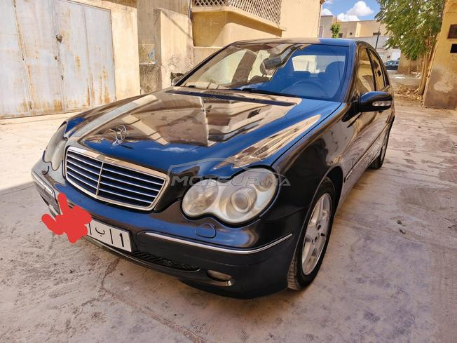 Mercedes-Benz C220 CDI modèle 2003 ded 2005