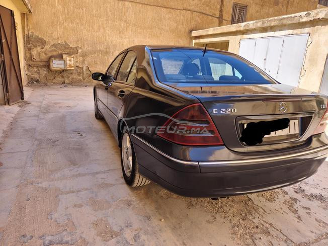 Mercedes-Benz C220 CDI modèle 2003 ded 2005