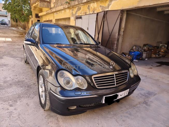 Mercedes-Benz C220 CDI modèle 2003 ded 2005