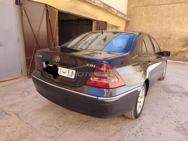 Mercedes-Benz C220 CDI modèle 2003 ded 2005