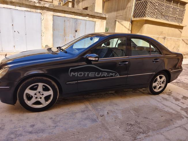 Mercedes-Benz C220 CDI modèle 2003 ded 2005