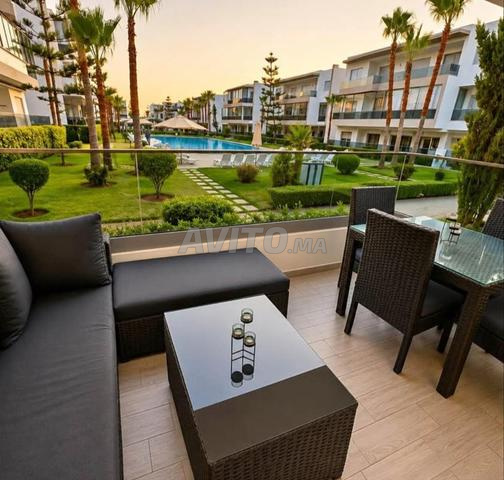 Appartement haut standing meublé piscine