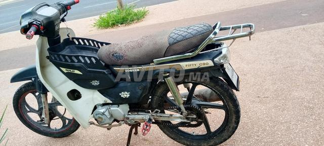 C90 لوحة ترخيص seri4a - 2