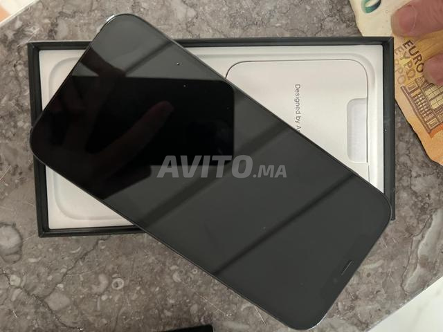iPhone 12 Pro ba9i jdid - 2