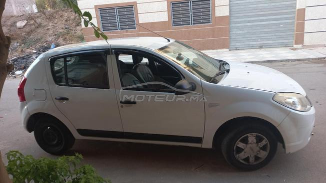 Dacia Sandero Essence Manuelle 2011 à Meknès