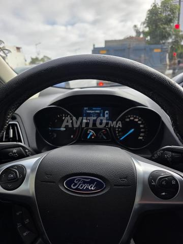 Ford Kuga Titanium - 2
