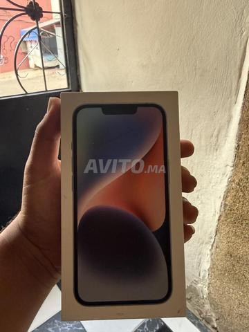 iPhone 14 normal eSIM officiel - 2