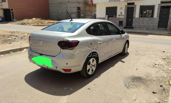 tomobile bon état 