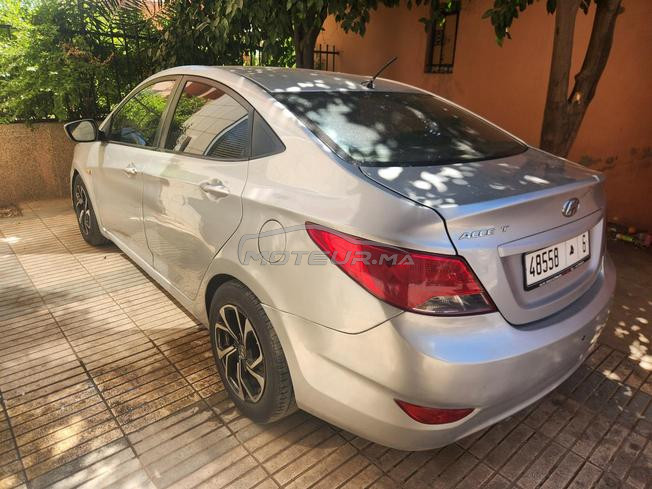  Hyundai Accent Tres bon etat 