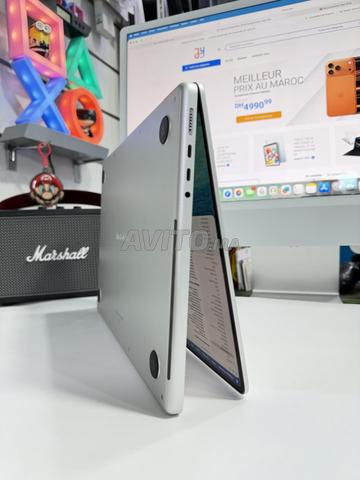 MacBook Pro M5 14 بوصة 32 جيجابايت / 1 تيرابايت - فضي Cycle-4