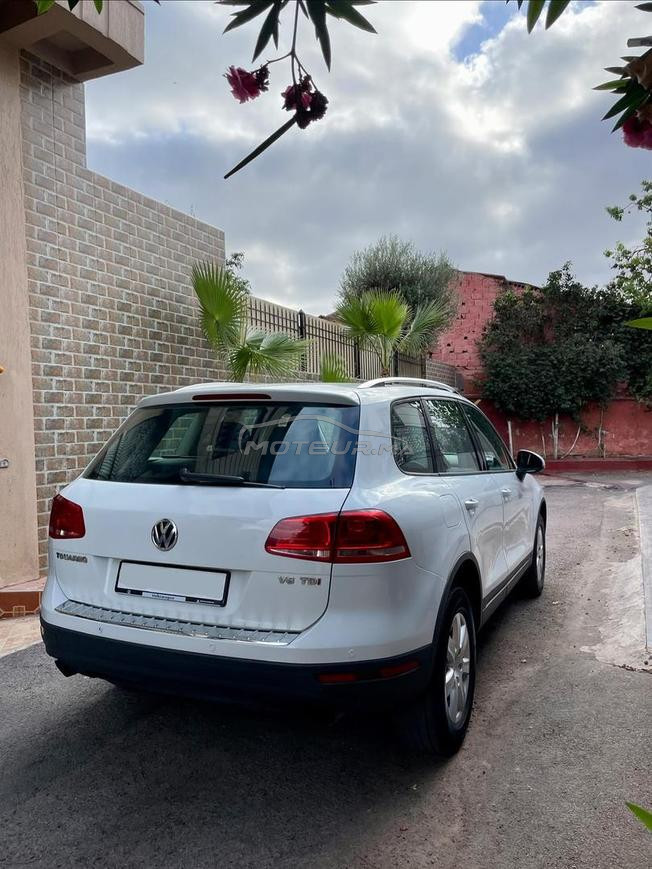 Volkswagen touareg 2015