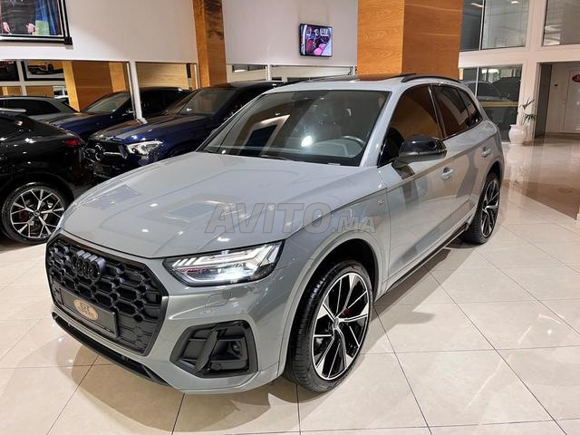 Audi Q5 S-Line Diesel 2021 à Tanger - 2