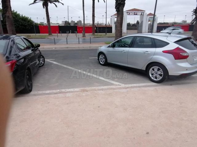 ford focus  - 2