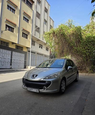 PEUGEOT 207 ديزل 1.4L HDi موديل 11/2009 في طنجة - 2