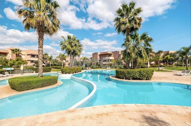 beau 🏡 studio meublé Rez de jardin 🌴 prestigia ⛳