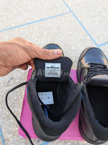 Nike originale, toujours neuve - taille 40.5 - venue d'Italie - 2